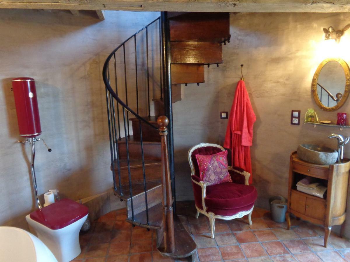 La Tour De Quinsonnas Bed and Breakfast Serezin-de-la-Tour Buitenkant foto